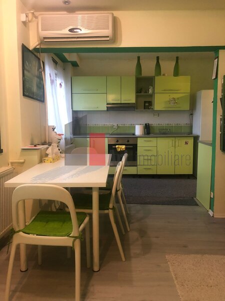 Drumul Taberei, apartament de 2 camere transformat din 3,