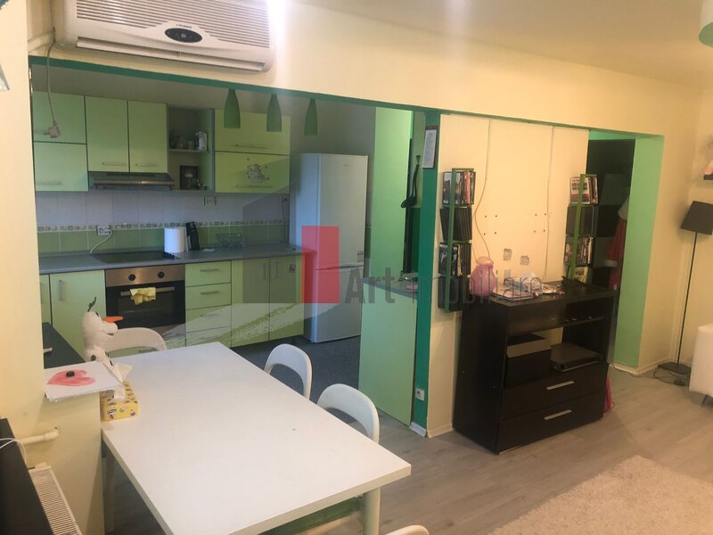 Drumul Taberei, apartament de 2 camere transformat din 3,
