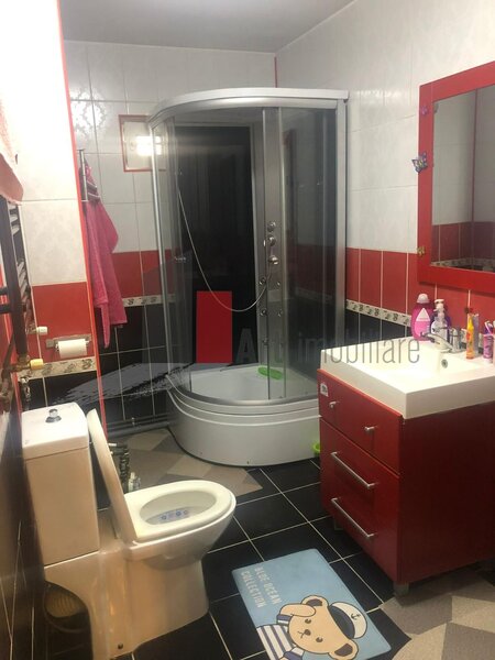 Drumul Taberei, apartament de 2 camere transformat din 3,