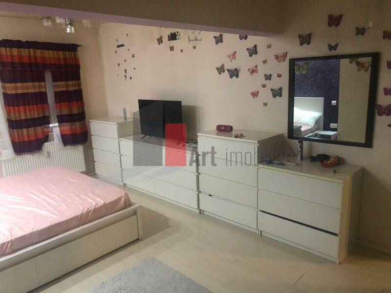 Drumul Taberei, apartament de 2 camere transformat din 3,